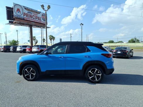 Used 2023 Chevrolet TrailBlazer RS w/ Sun and Liftgate Package AWD/4WD image 5