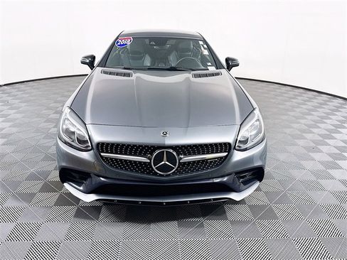 Used 2018 Mercedes-Benz SLC 43 AMG image 2