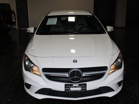 Used 2014 Mercedes-Benz CLA 250 image 5