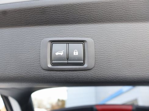 Used 2024 Mitsubishi Outlander SEL image 33