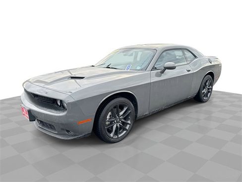Used 2023 Dodge Challenger SXT w/ Plus Package image 1