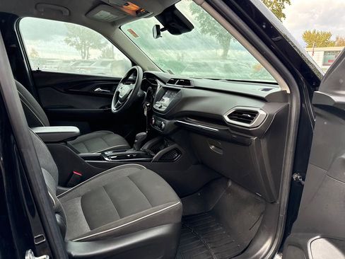 Used 2022 Chevrolet TrailBlazer LS image 15
