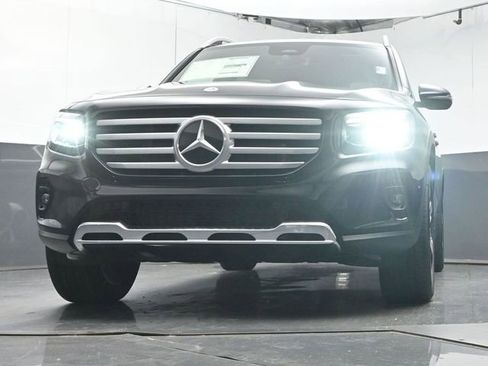 Used 2026 Mercedes-Benz GLB 250 GLB 250 image 35