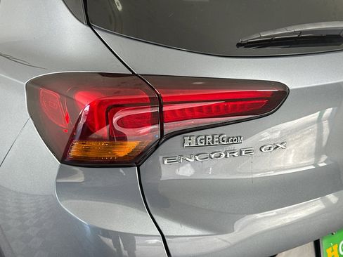 Used 2022 Buick Encore GX Essence w/ Advanced Technology Package image 36
