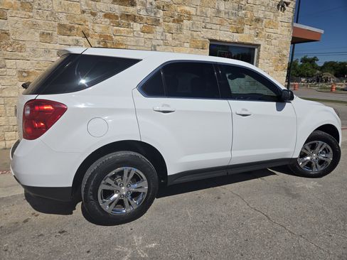 Used 2015 Chevrolet Equinox LS FWD image 19
