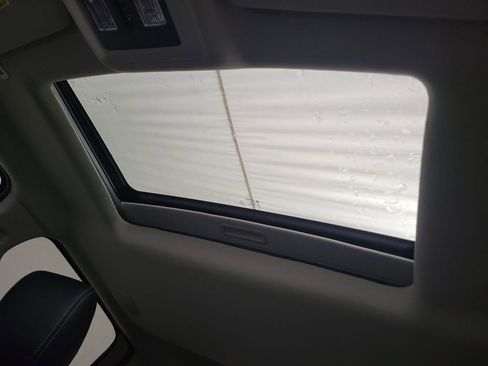 Used 2018 RAM 3500 Laramie w/ Sport Appearance Group image 11