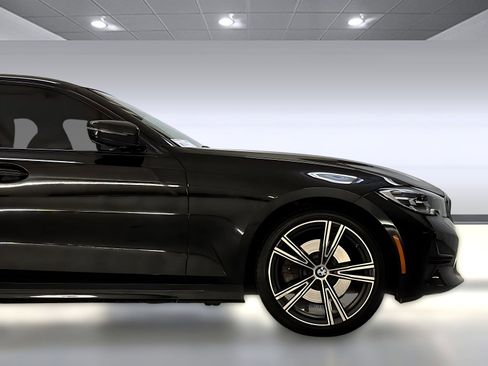 Used 2022 BMW 330i 330i w/ Driving Assistance Package image 33