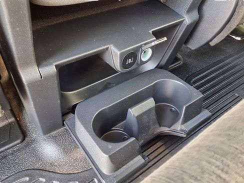 Used 2023 Ford F250 XL w/ Snow Plow/Camper Package image 25