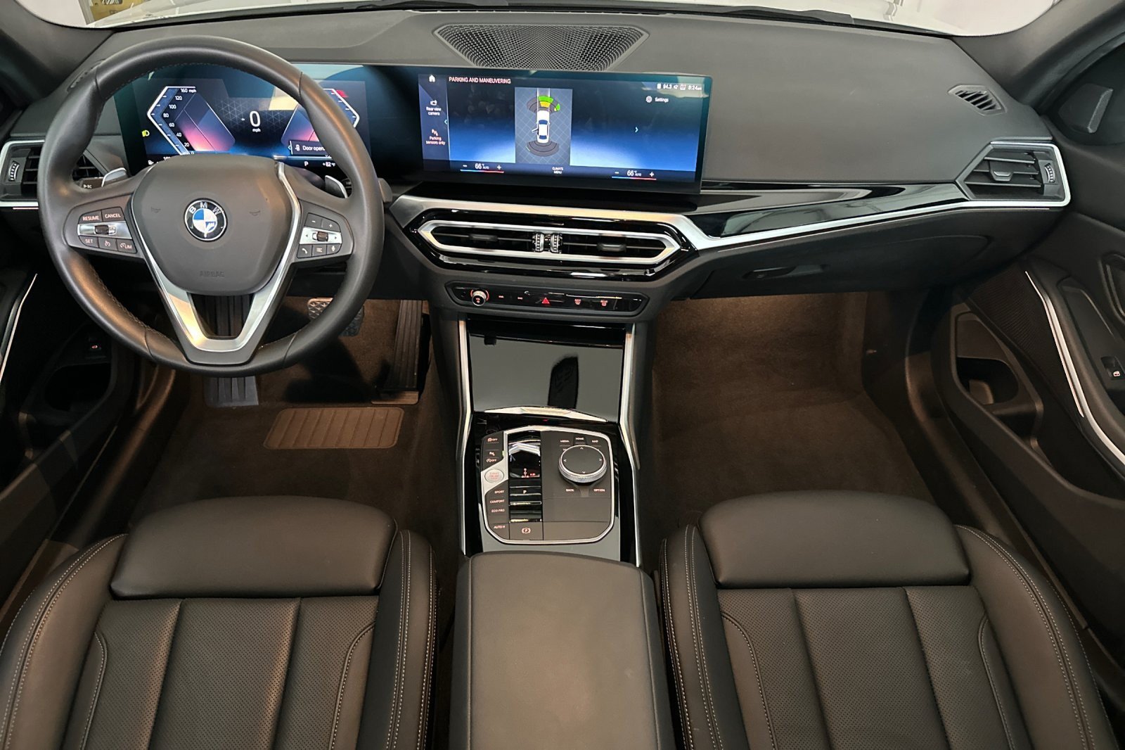 Used 2023 BMW 330i Sedan w/ Driving Assistance Package RWD image 12