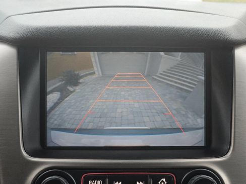 Used 2015 GMC Yukon Denali w/ Premium Package image 16