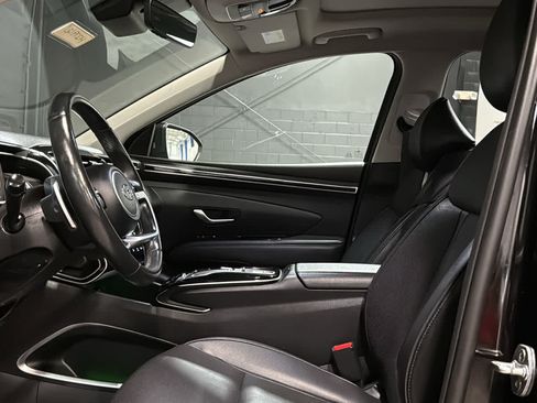 Used 2022 Hyundai Tucson Limited AWD/4WD image 10
