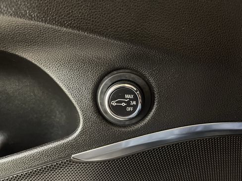 Used 2023 Buick Enclave Premium AWD/4WD image 32