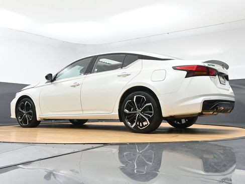 Used 2023 Nissan Altima 2.5 SR AWD/4WD image 52