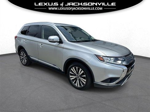 Used 2019 Mitsubishi Outlander SEL FWD image 1