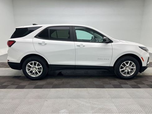 Certified 2023 Chevrolet Equinox LS w/ LS Convenience Package AWD/4WD image 8