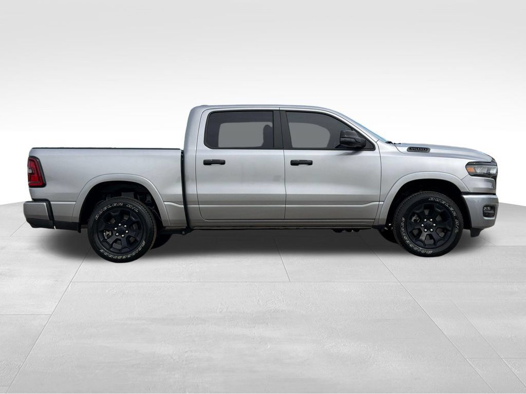Used 2025 RAM 1500 Big Horn AWD/4WD image 23