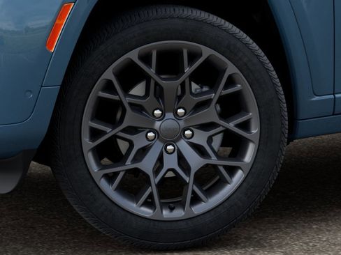 New 2026 Jeep Grand Cherokee Summit AWD/4WD image 25