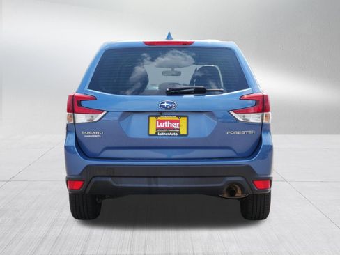 Used 2023 Subaru Forester AWD/4WD image 6