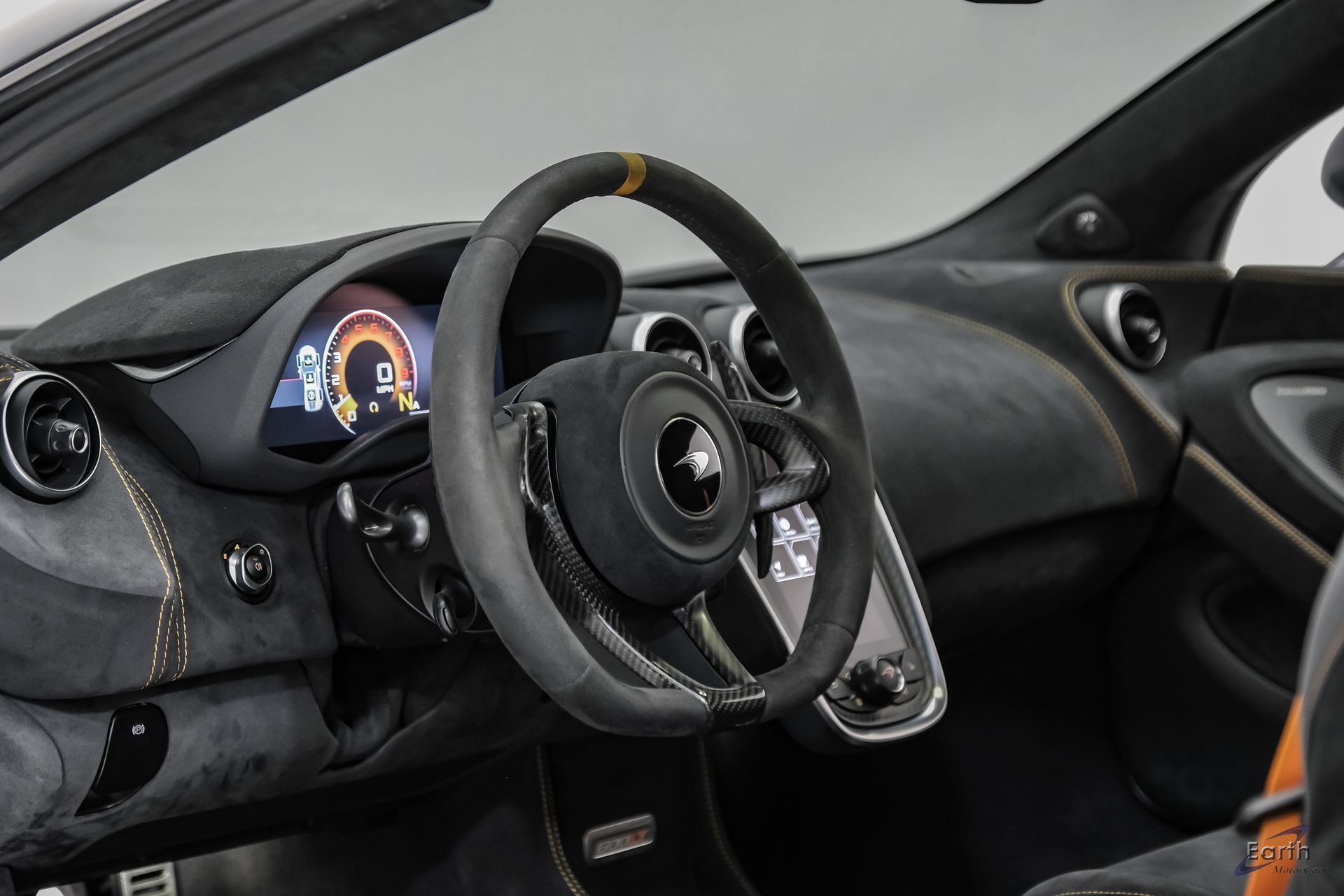 Used 2019 McLaren 600LT RWD image 48