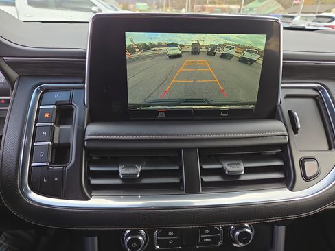 Used 2024 GMC Yukon SLT image 29