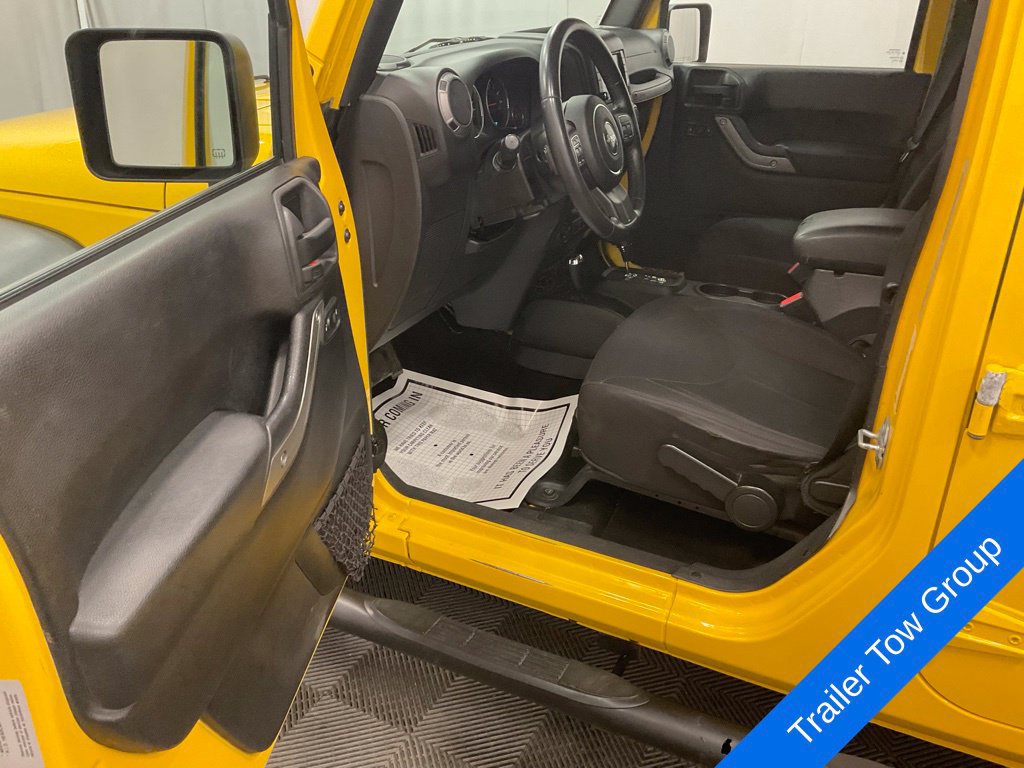 Used 2015 Jeep Wrangler Unlimited Sport w/ Quick Order Package 24S AWD/4WD image 2