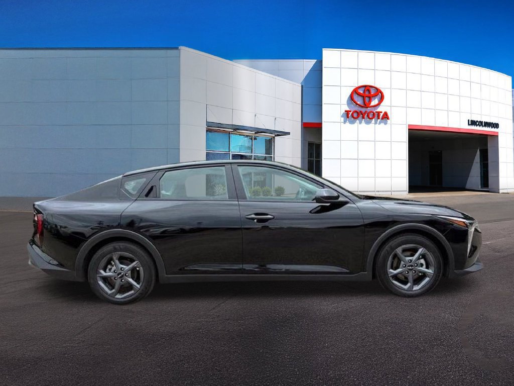 Used 2026 Kia K4 FWD image 10
