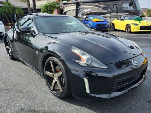 Used 2020 Nissan 370Z Coupe image 1