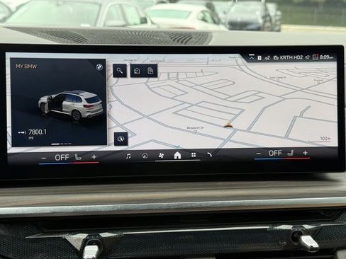 Used 2026 BMW X5 xDrive40i w/ M Sport Package image 28