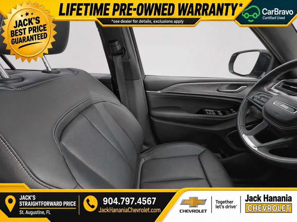Used 2023 Jeep Grand Cherokee L Overland RWD image 17