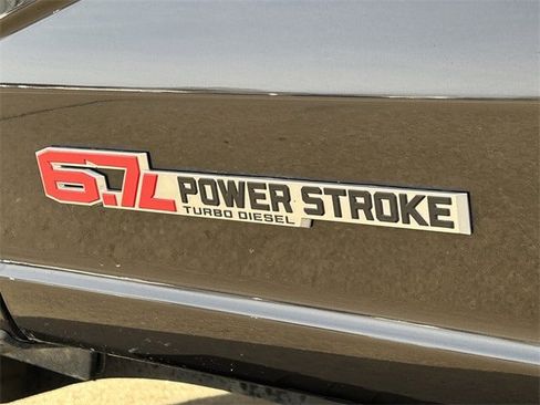 Used 2024 Ford F350 Lariat w/ Sport Appearance Package image 8