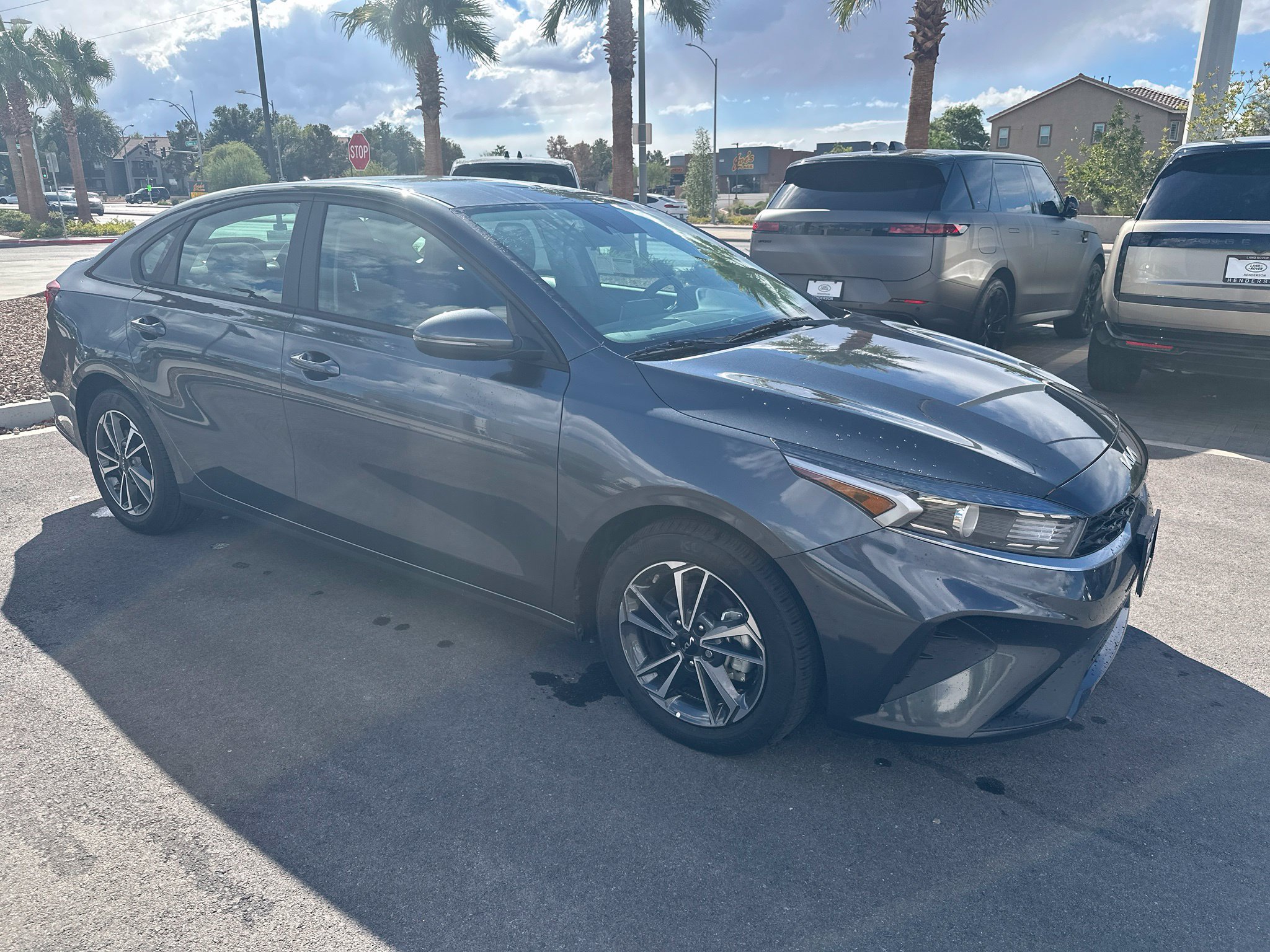 Used 2024 Kia Forte LXS w/ LXS Technology Package FWD image 2