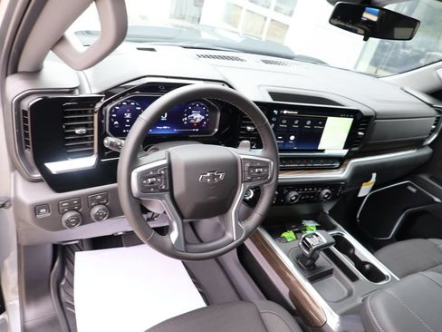 New 2026 Chevrolet Silverado 1500 LT Trail Boss w/ Convenience Package II AWD/4WD image 26