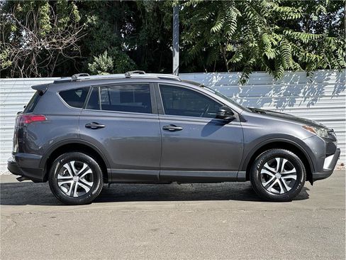 Used 2017 Toyota RAV4 LE w/ All Weather Liner Package AWD/4WD image 9