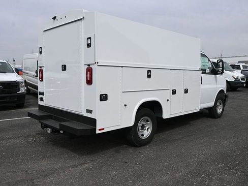 New 2024 Chevrolet Express 3500 Work Van w/ Power Convenience Package image 5