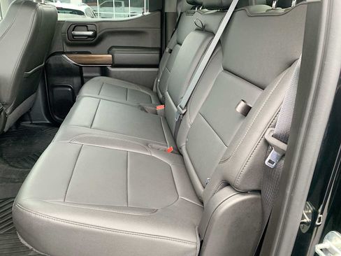 Certified 2022 Chevrolet Silverado 1500 LT Trail Boss w/ Convenience Package II AWD/4WD image 24