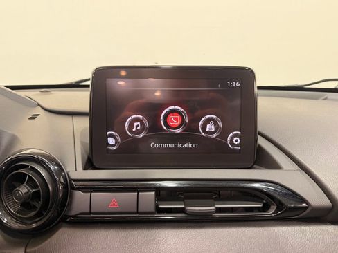 Used 2019 MAZDA MX-5 Miata Club image 21