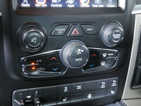 Used 2017 RAM 1500 Big Horn AWD/4WD image 30