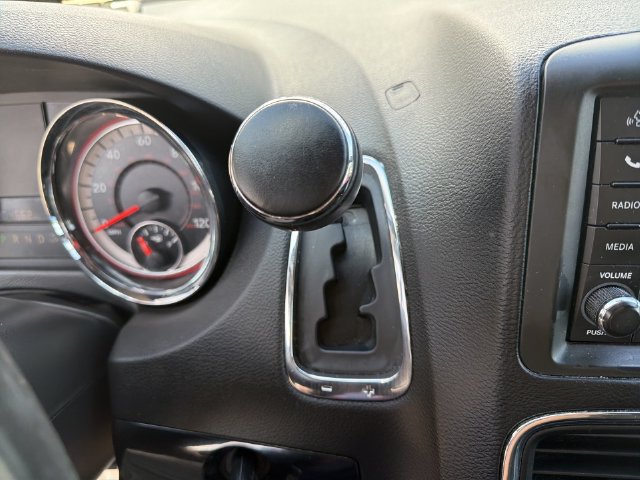 Used 2018 Dodge Grand Caravan SE FWD image 22