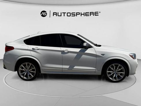 Used 2018 BMW X4 M40i AWD/4WD image 11