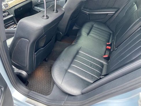 Used 2015 Mercedes-Benz E 400 Sedan w/ Driver Assistance Package image 6