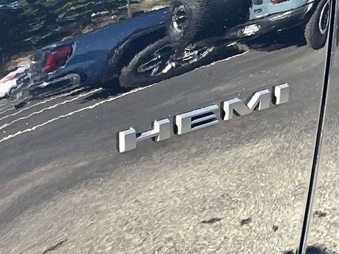 Used 2022 Dodge Durango R/T image 11