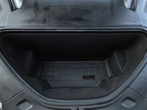 Used 2020 Tesla Model S Long Range Plus image 33