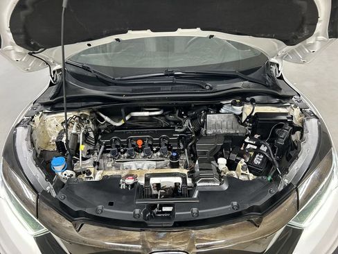 Used 2021 Honda HR-V Sport image 23