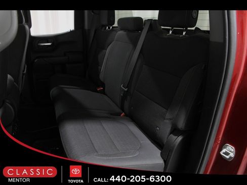 Used 2021 Chevrolet Silverado 1500 LT image 19