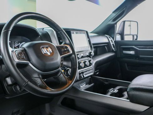 Used 2024 RAM 2500 Big Horn w/ Sport Appearance Package AWD/4WD image 23