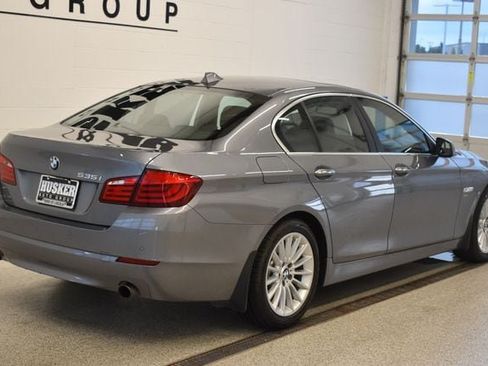 Used 2011 BMW 535i xDrive Sedan AWD/4WD image 4