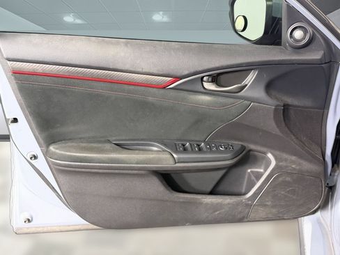 Used 2021 Honda Civic Type R image 13