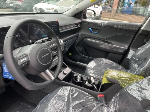 New 2026 Hyundai Kona SEL Premium AWD/4WD image 5