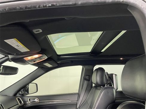 Used 2017 Jeep Grand Cherokee Limited w/ Luxury Group II image 11