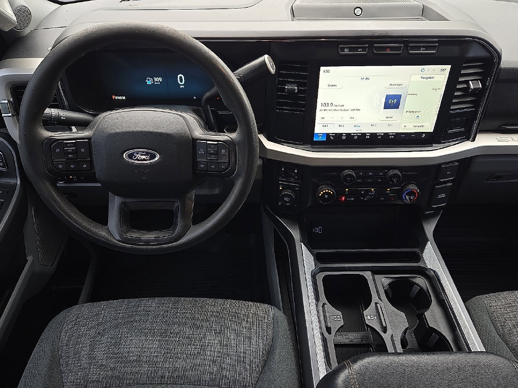 Used 2023 Ford F250 XLT w/ Black Appearance Package AWD/4WD image 10